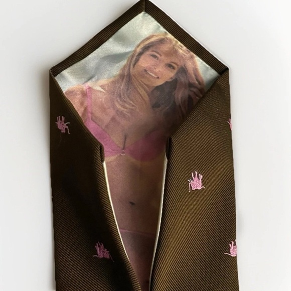 Trimingham’s Bermuda Pinup Peek-a-Boo Vintage Tie Pink Elephants Retro - Picture 2 of 5